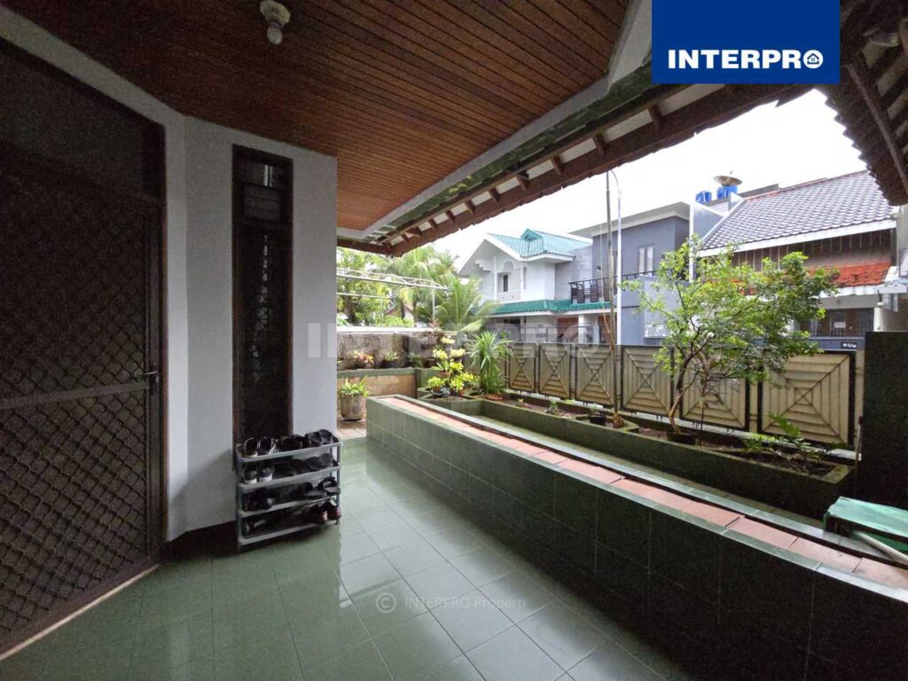 Rumah Dijual Intercon Taman Kebon Jeruk