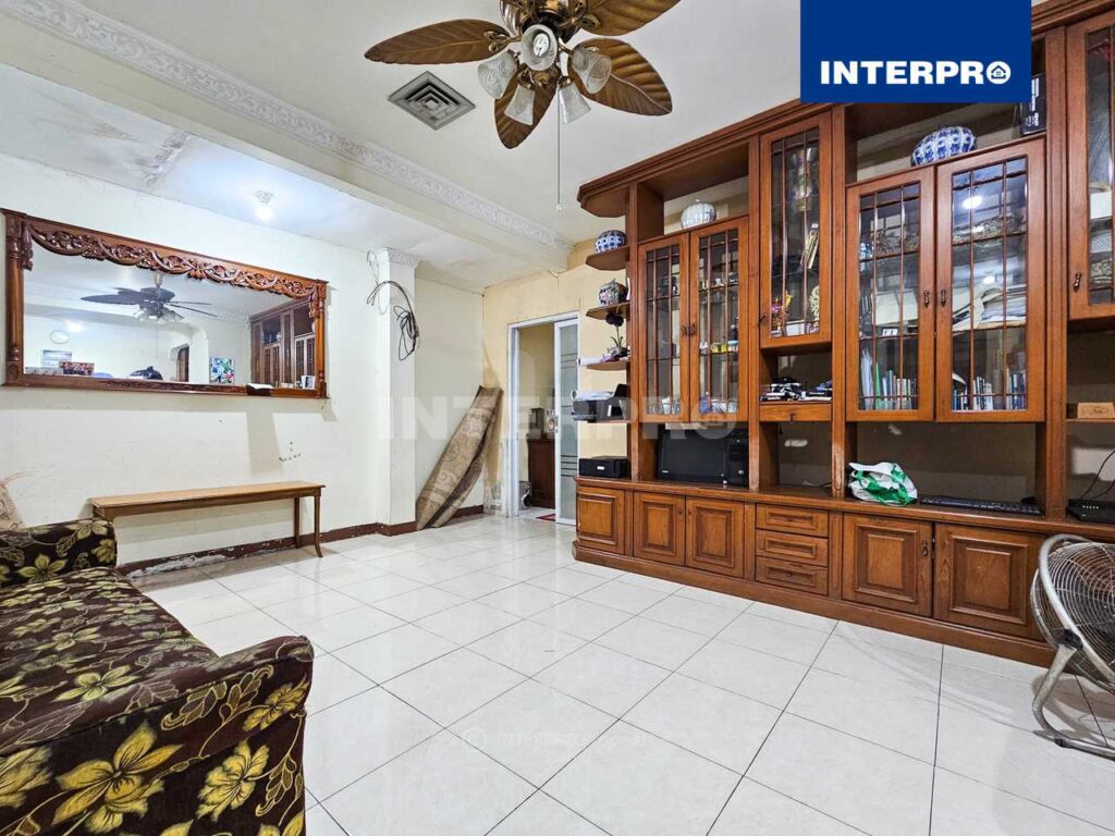 Rumah Dijual Puri Indah 160m2 Jakarta Barat