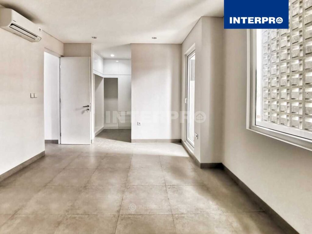 Rumah Disewakan Intercon Taman Kebon Jeruk Agen Properti INTERPRO