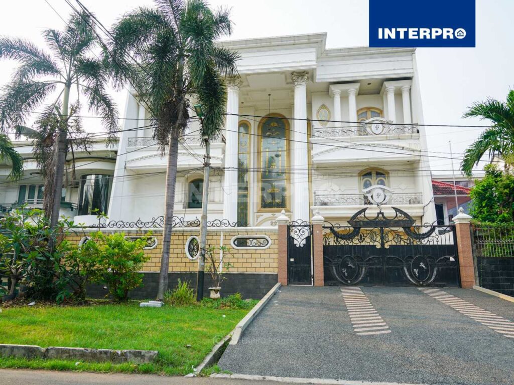 Rumah Mewah Dijual Sunrise Garden