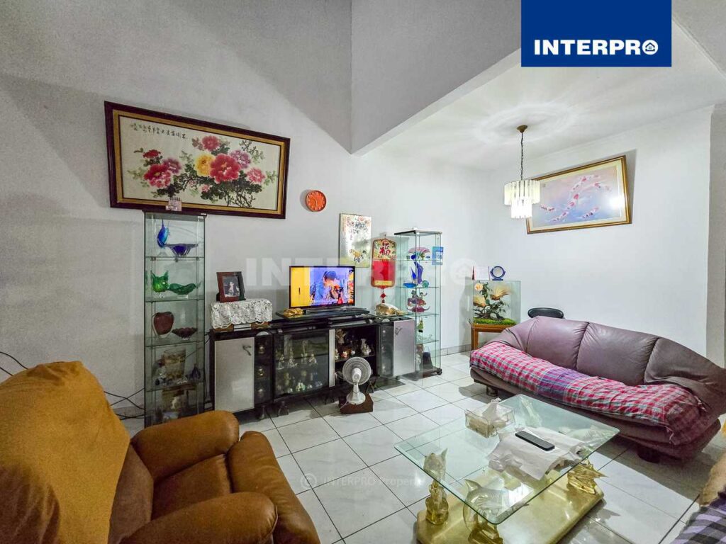 Rumah Dijual Puri Kencana Kembangan 180m2