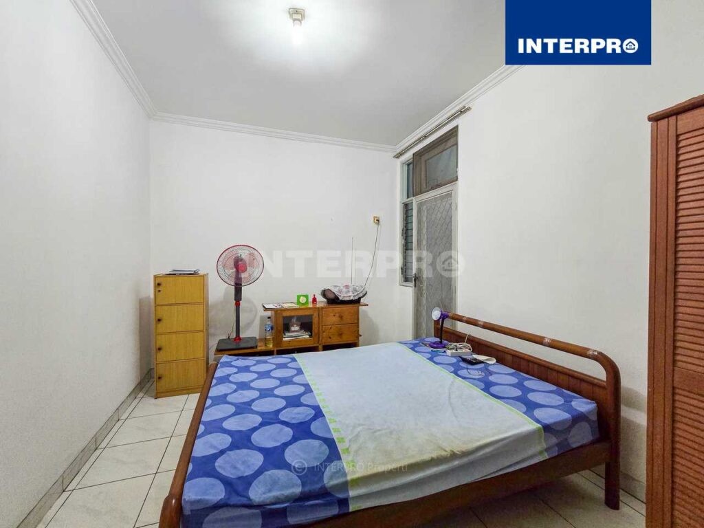 Rumah Dijual Puri Kencana Kembangan 180m2