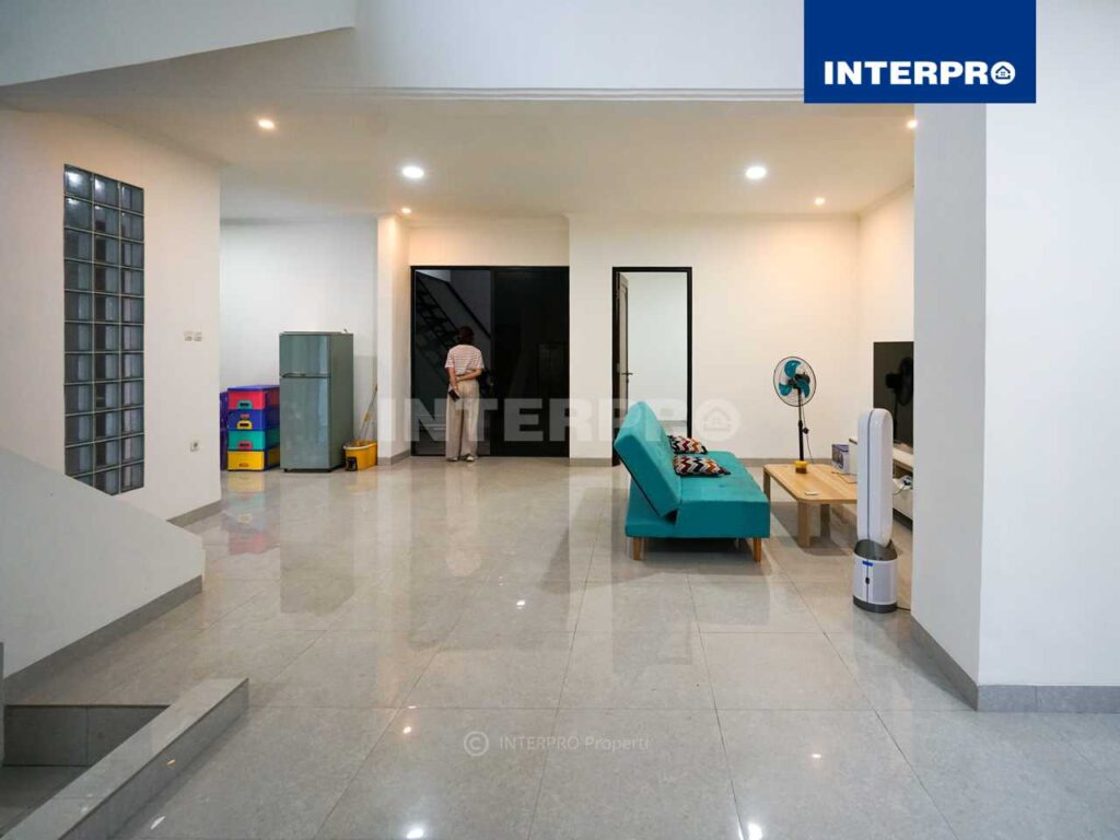 Rumah Dijual Puri Kencana Luas 135m2