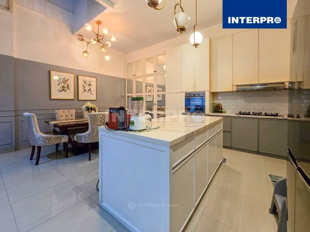 Rumah Minimalis Siap Huni Taman Ratu Jakarta Barat