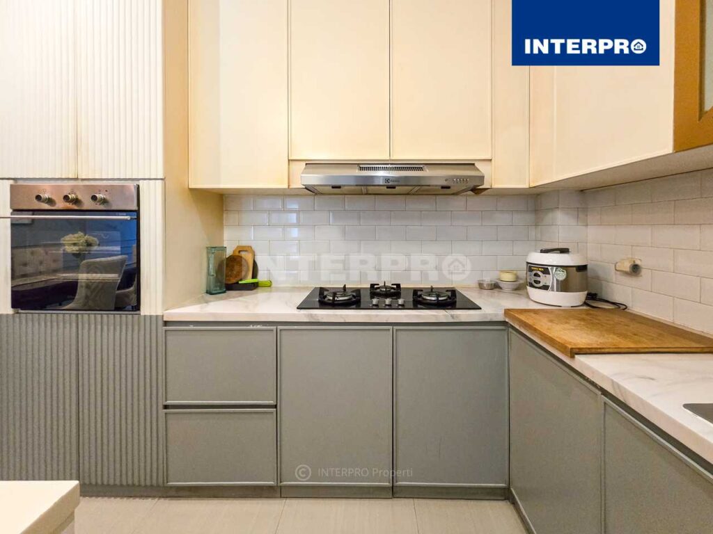 Rumah Minimalis Siap Huni Taman Ratu Jakarta Barat