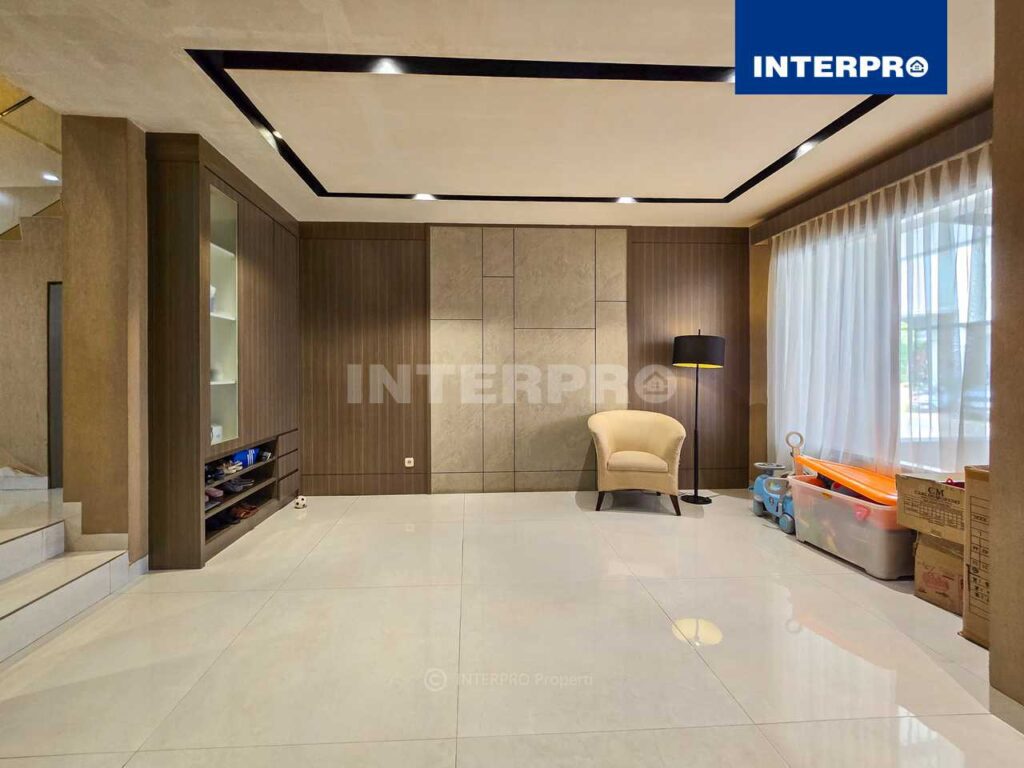Rumah Split Level Grand Puri Grisenda Penjaringan