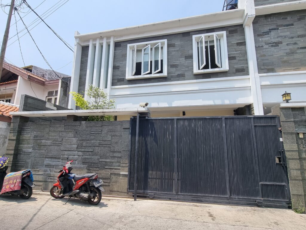 Rumah Siap Huni Duri Kepa Jakarta Barat