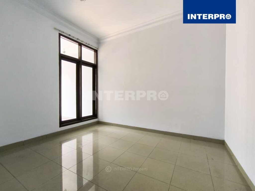 Rumah Minimalis Siap Huni Taman Ratu Jakarta Barat