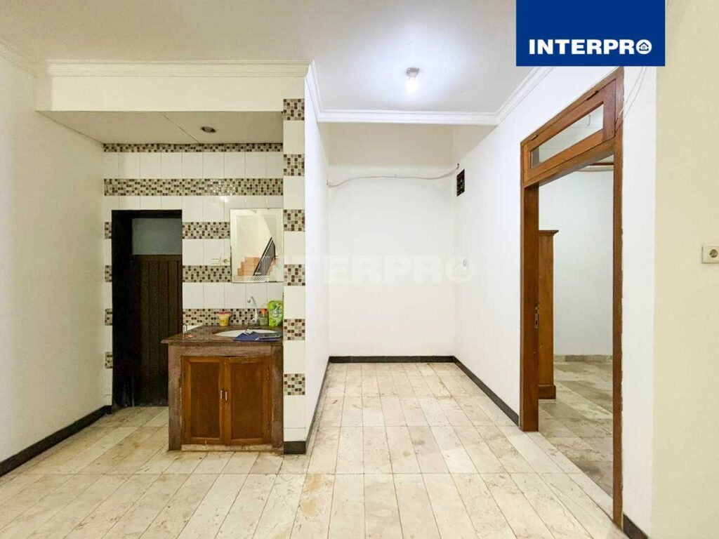 Rumah 2 Lantai Jelambar Jakarta Barat