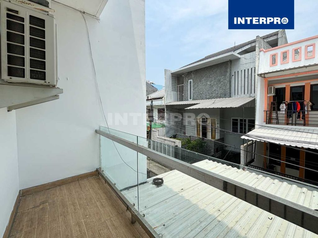 Rumah Minimalis Green Ville Jakarta Barat