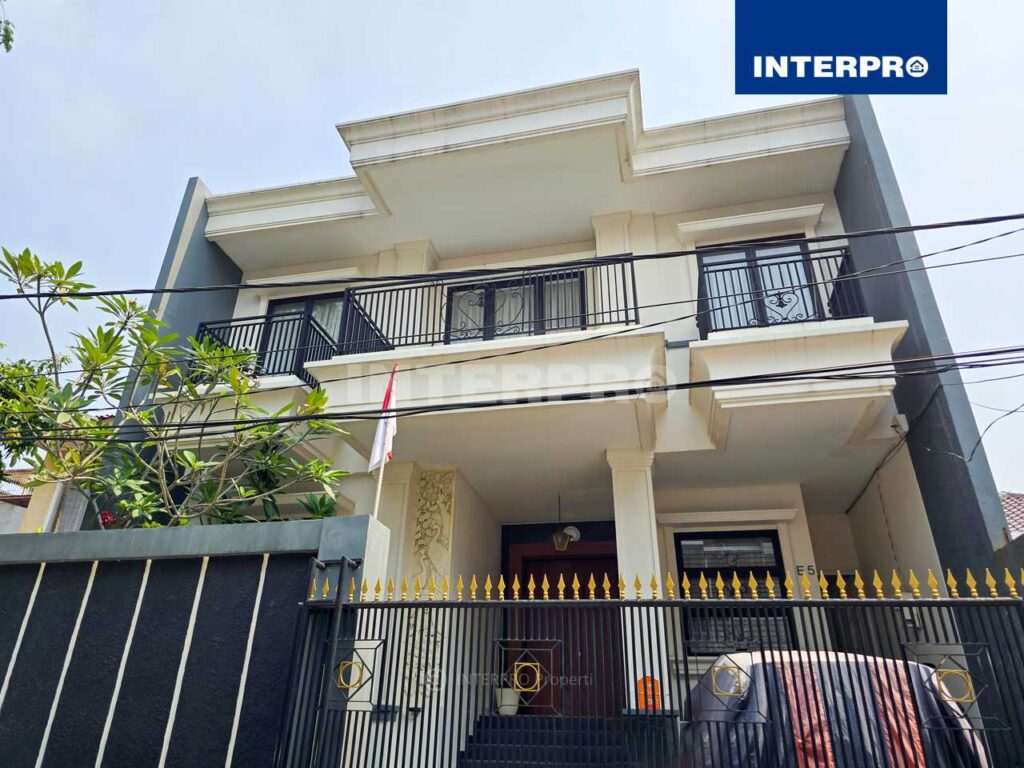 Rumah Siap Huni Sunrise Garden Jakarta Barat