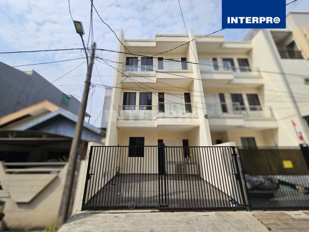 Rumah Brand New Minimalis Taman Ratu