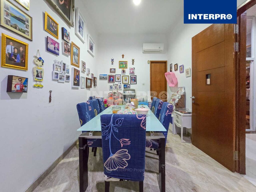 Rumah Furnished Villa Kebon Jeruk Jakarta Barat