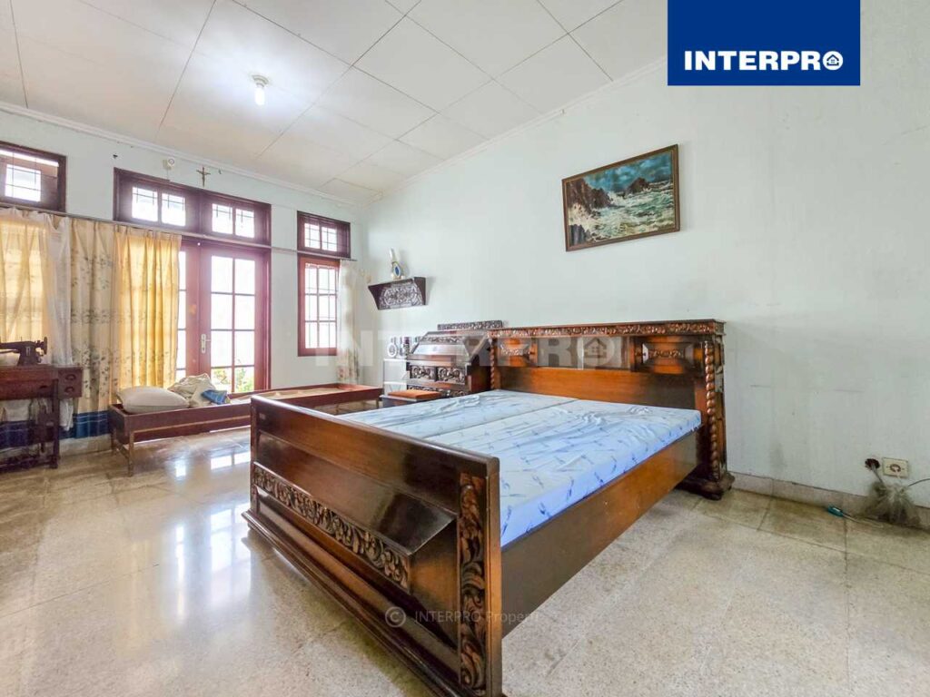 Rumah 2 Lantai Kemanggisan Jakarta Barat