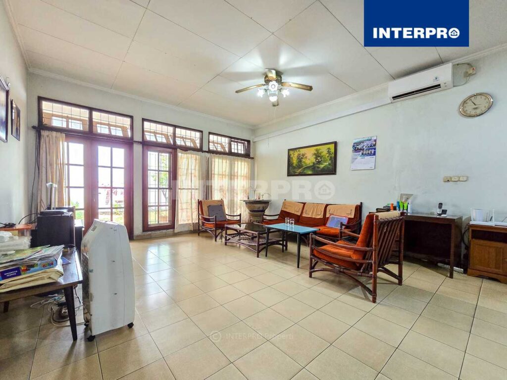 Rumah 2 Lantai Kemanggisan Jakarta Barat