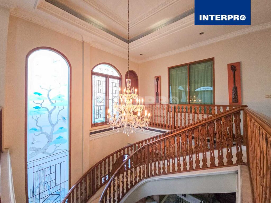 Rumah Dijual Taman Villa Meruya Siap Huni Mewah