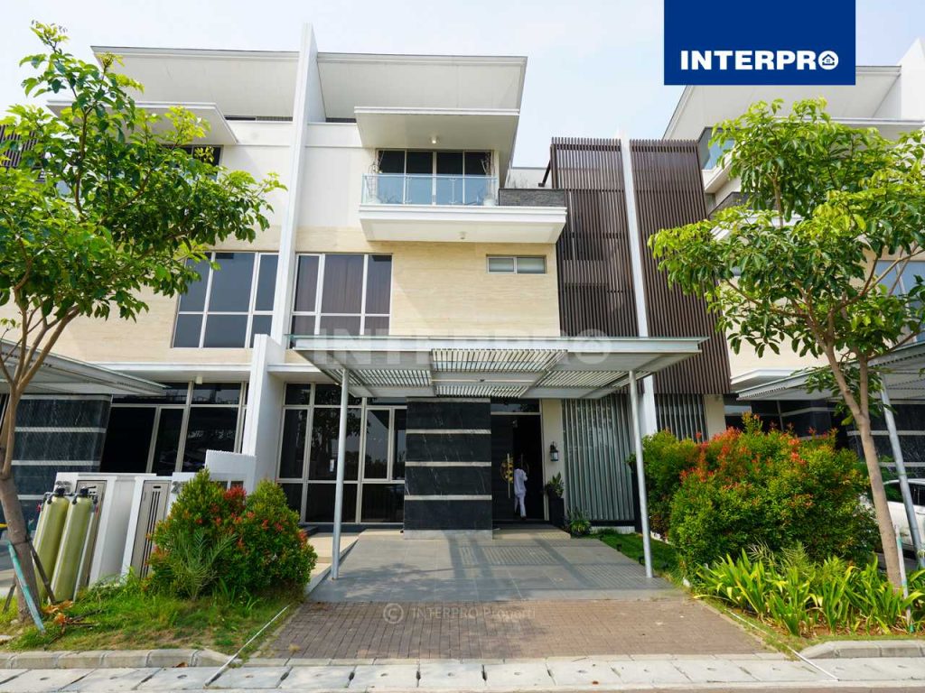 Rumah Dijual Disewa PIK2 Golf Island Chopin
