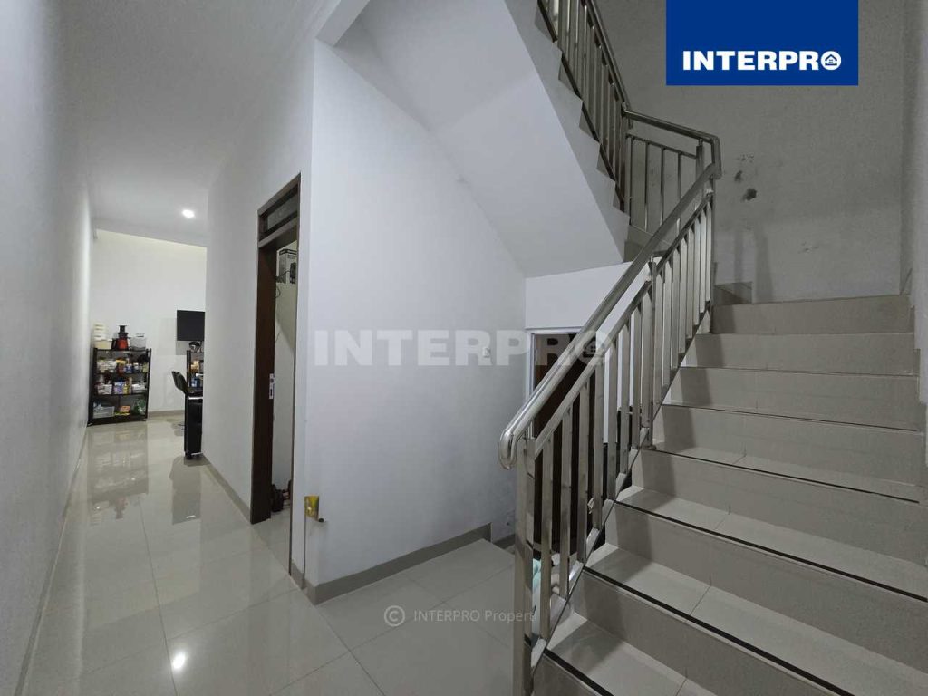 Rumah Semi Furnished Minimalis Duri Kepa