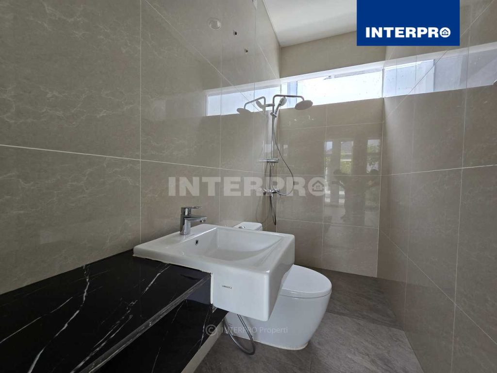 Rumah Brand New Metland Puri Riviera Cipondoh