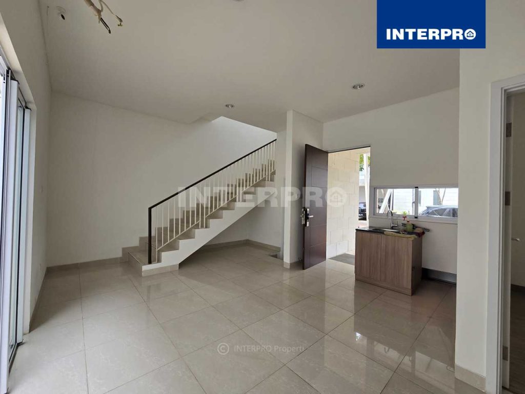 Rumah Brand New Metland Puri Riviera Cipondoh