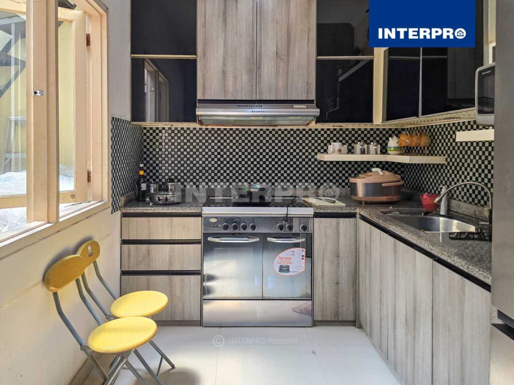 Rumah Dijual Permata Regency Jakarta Barat