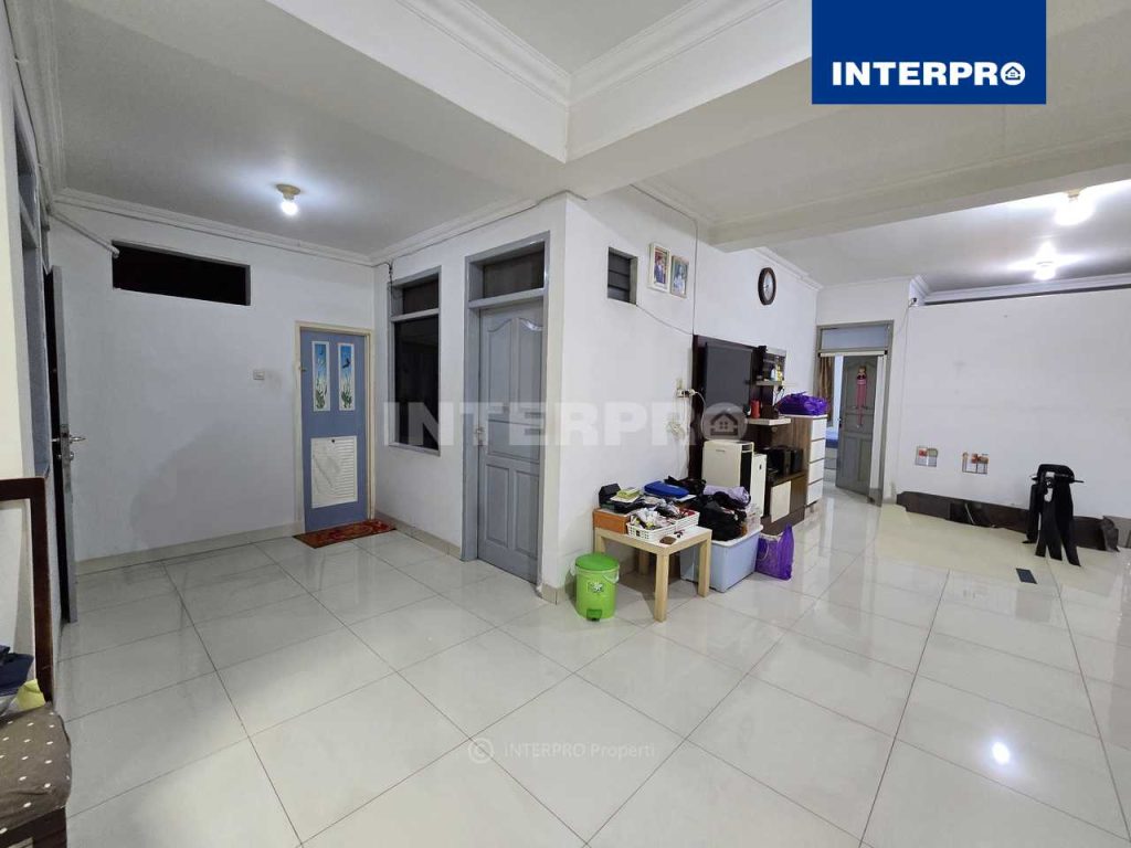Rumah Semi Furnished Duri Kepa Jakarta Barat
