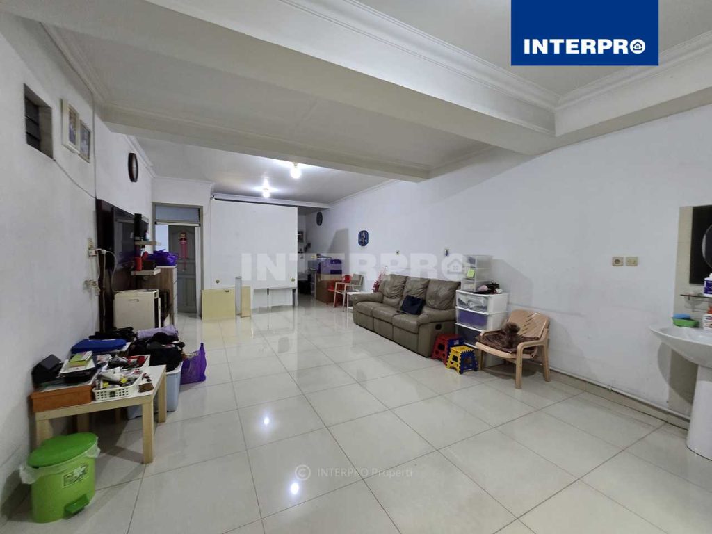 Rumah Semi Furnished Duri Kepa Jakarta Barat