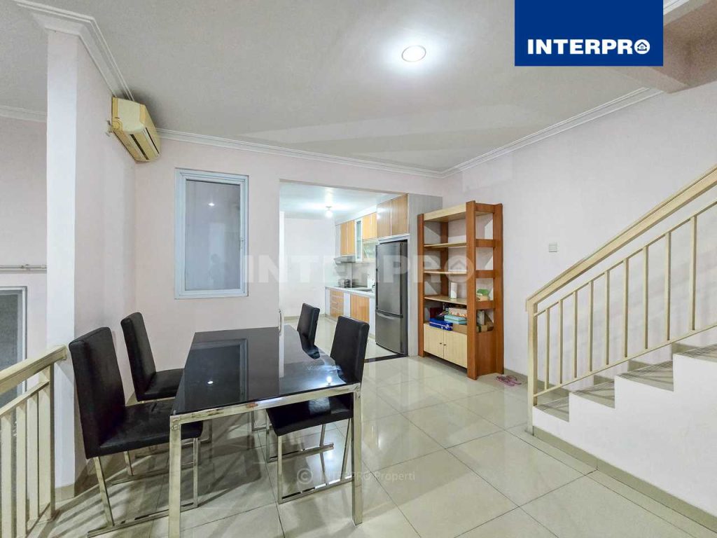 Rumah Dijual Permata Buana 144m2 Agen Properti INTERPRO