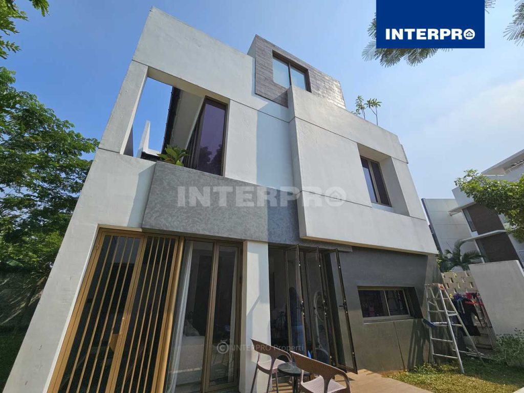 Rumah Hook Puri 11 Residence Karang Tengah