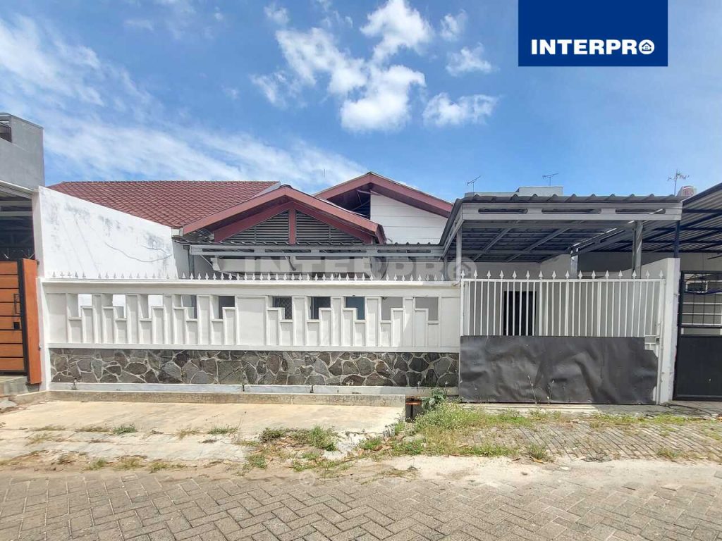 Rumah 1,5 Lantai Taman Surya 2 Pegadungan Kalideres