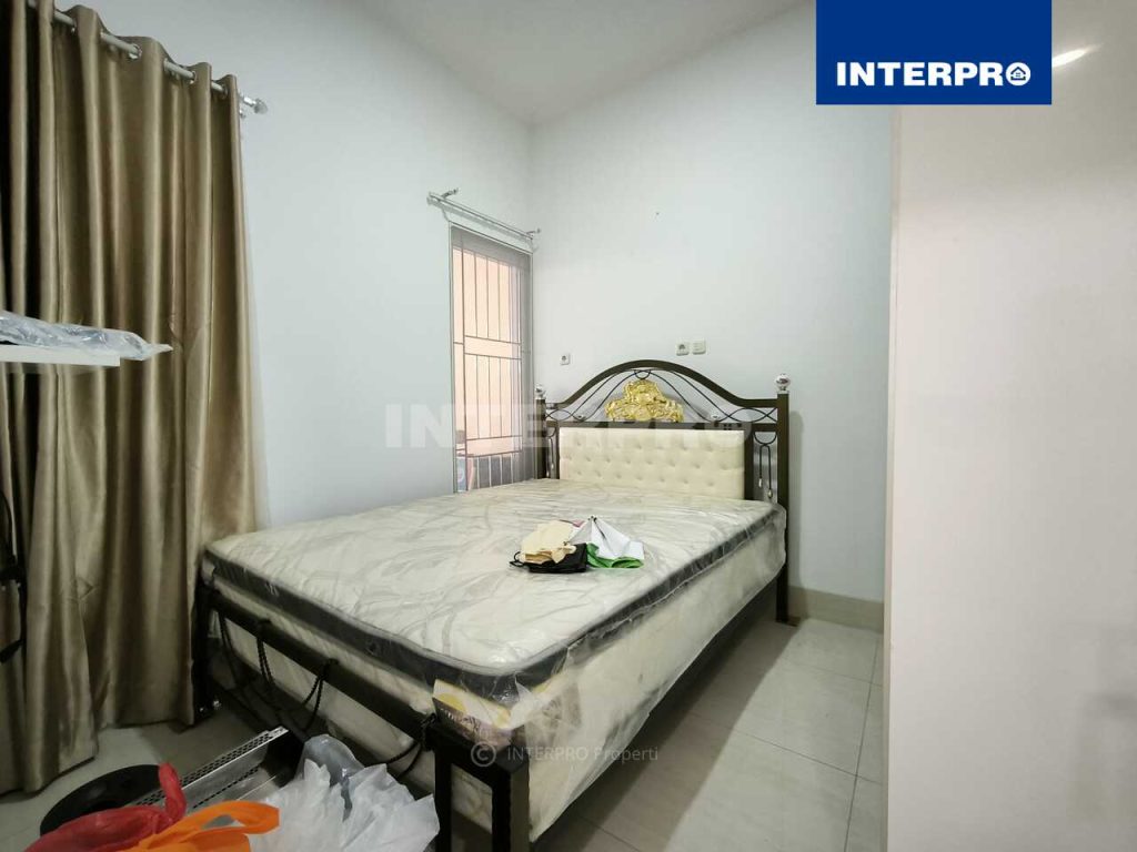 Rumah Siap Huni 3 Lantai Tanjung Duren