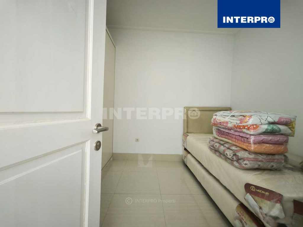 Rumah Siap Huni 3 Lantai Tanjung Duren