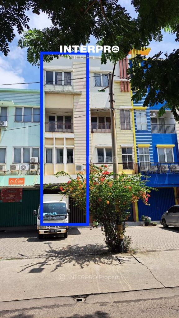 RUKO Taman Surya dijual (1) Tampak Depan