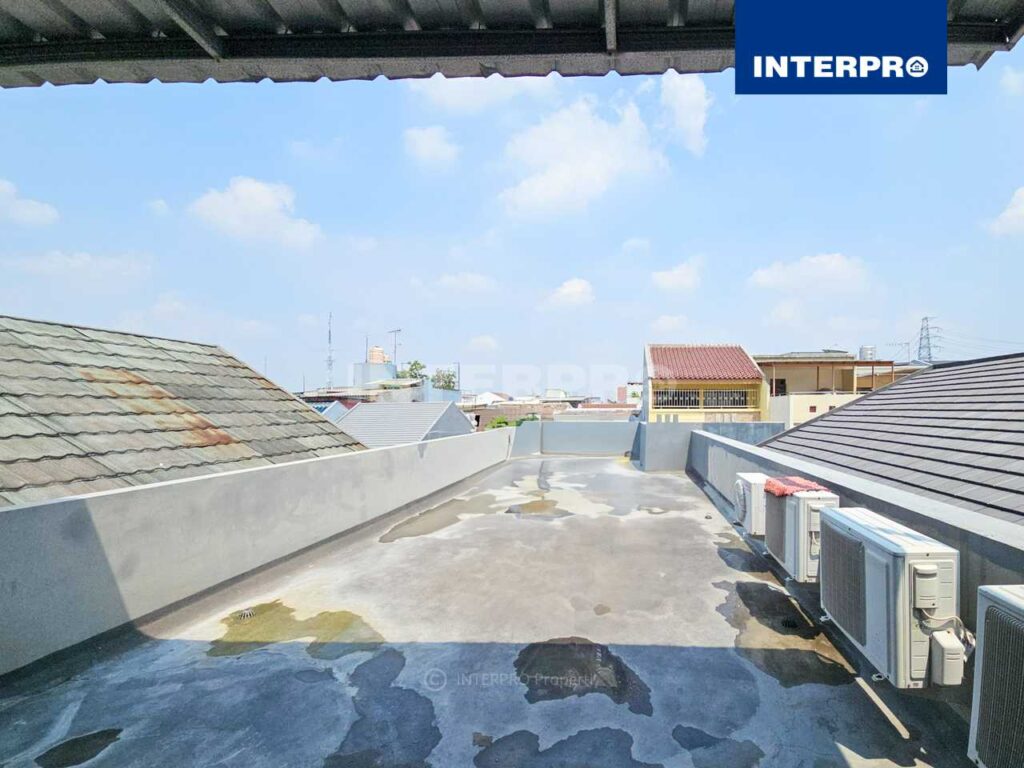Rumah Dijual Taman Ratu Siap Huni SHM