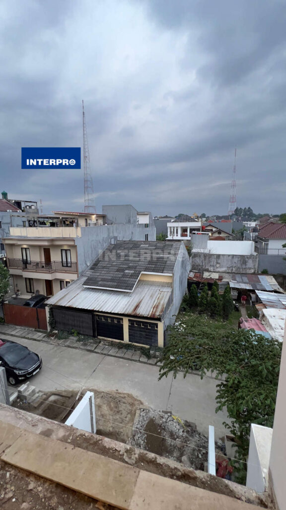 Rumah Kav DKI Jalan Cendana 100m2