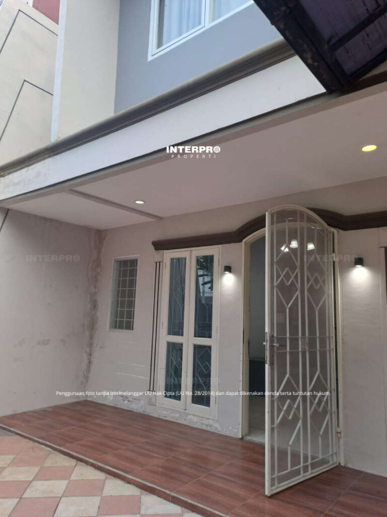 Rumah Dijual Permata Buana Pulau Tidung 144m2