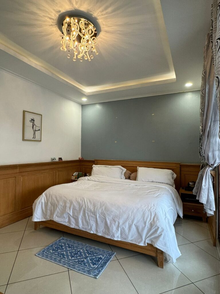 Rumah Taman Ratu LT 200m2