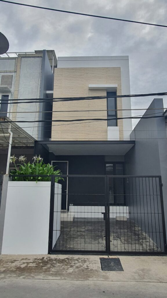 Rumah Taman Ratu LT 102m2