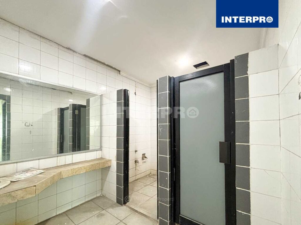 Gedung Dijual Mampang - LT 752m2