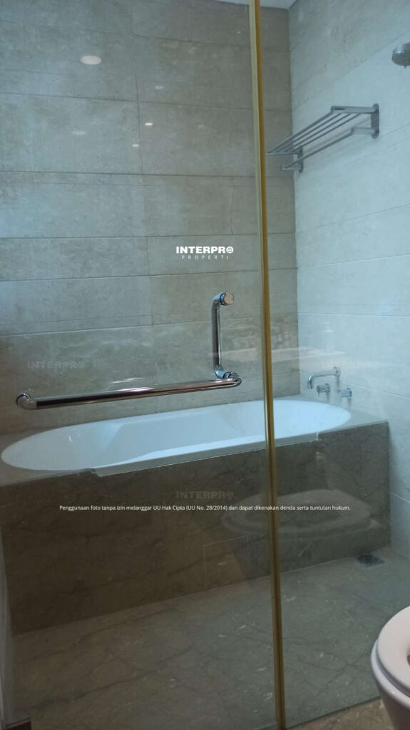 Apartemen Dijual Windsor Luxury 147m2