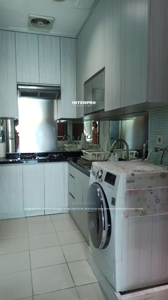 Apartemen Dijual Windsor Luxury 147m2