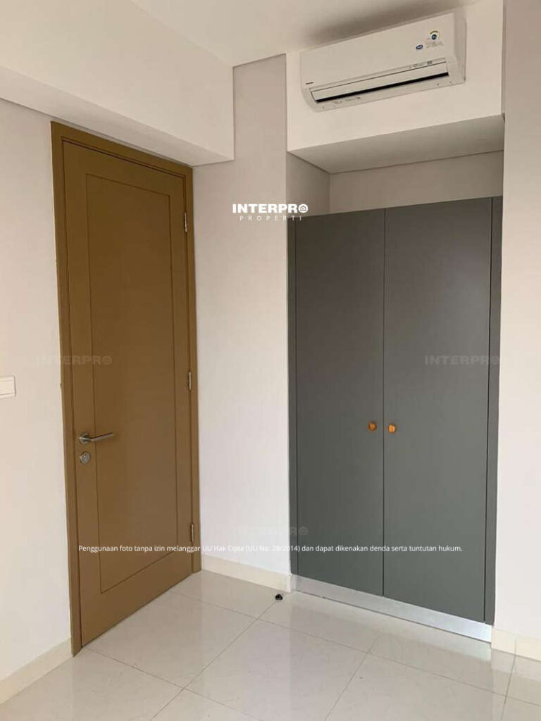 Apartemen Dijual Taman Anggrek LB - 38m2