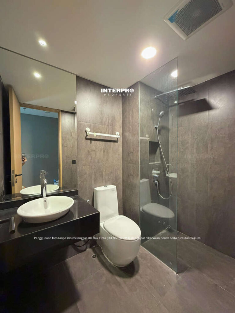 Apartemen St Moritz 2BR 107m2