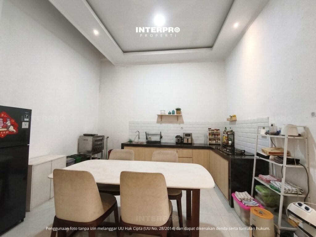 Rum Taman Ratu LT 108m2