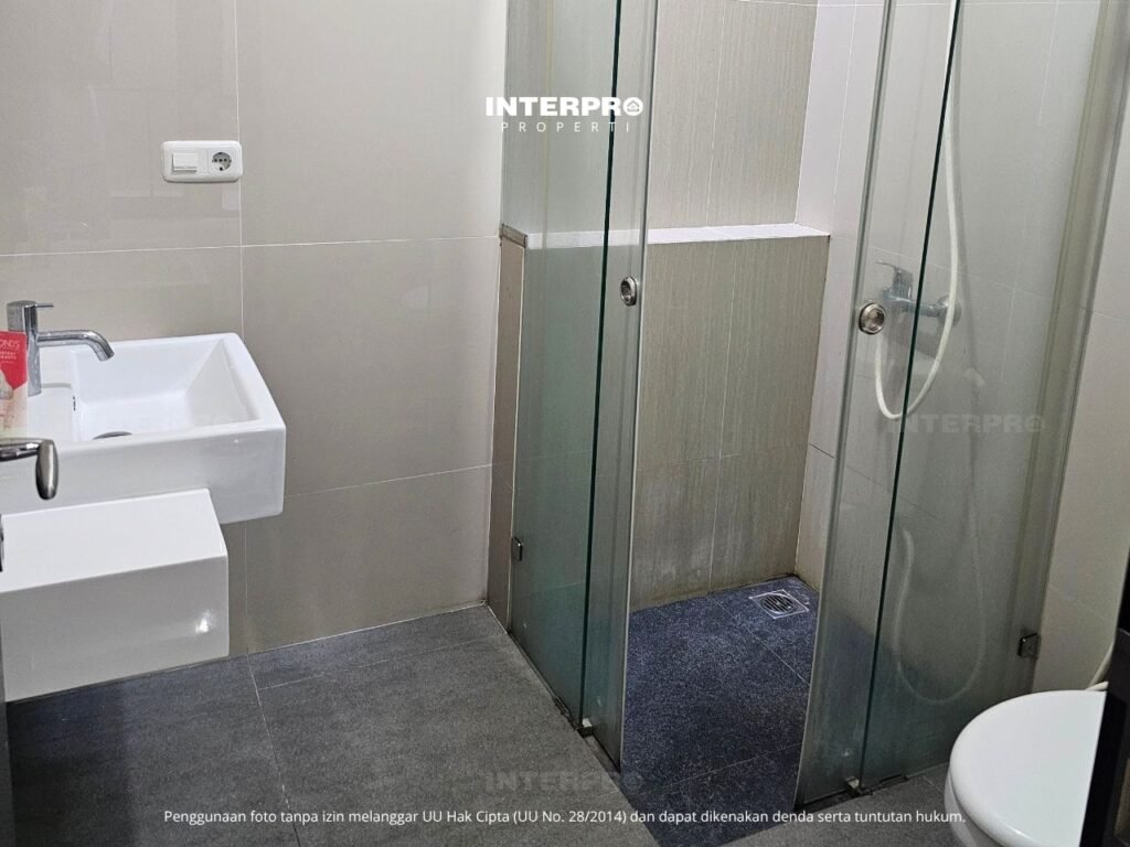 Rumah Alam Sutera Victoria 140m2