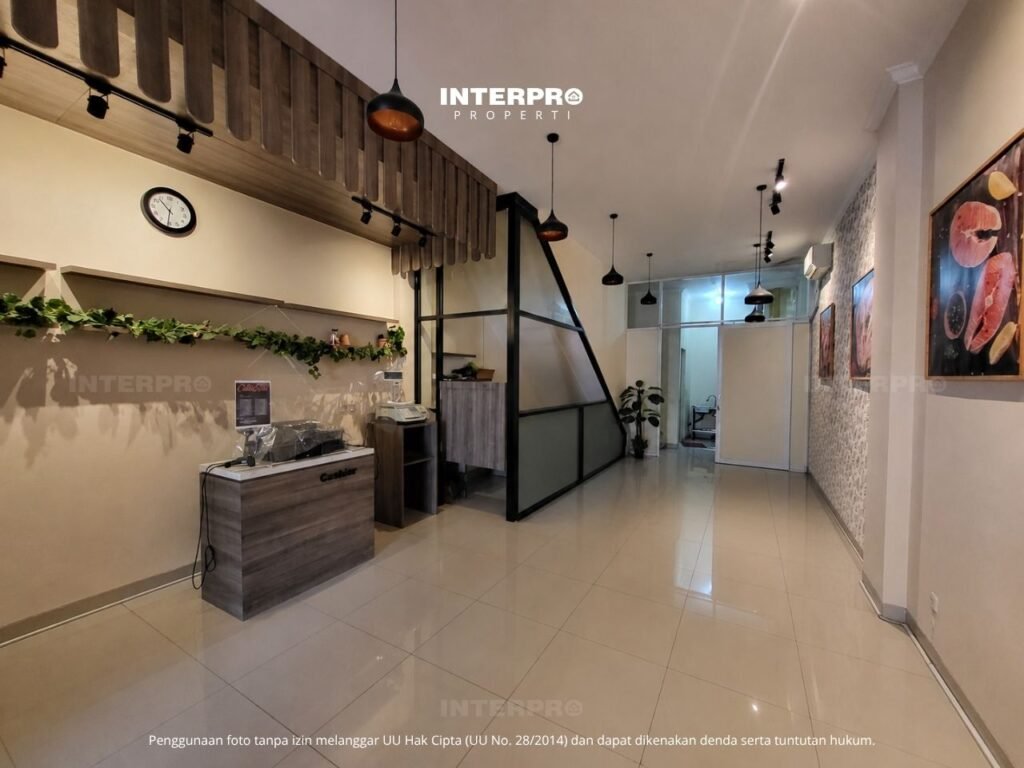 Ruko 4 Lantai Siap Pakai Dijual Greenlake City 67,5m2