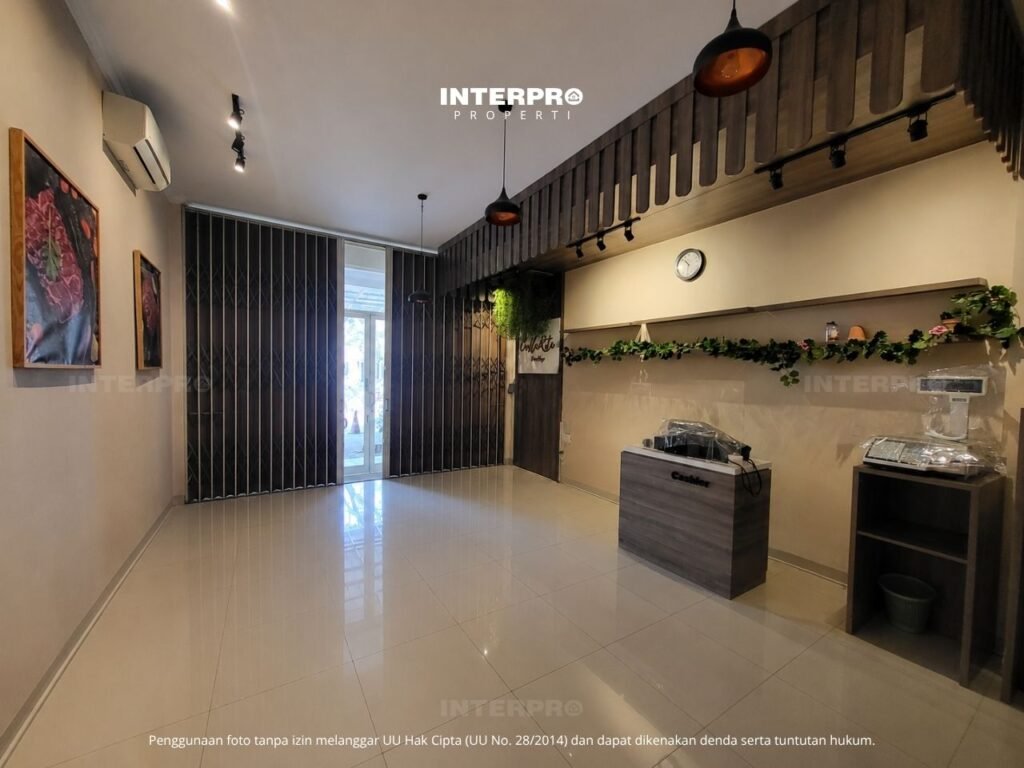 Ruko 4 Lantai Siap Pakai Dijual Greenlake City 67,5m2