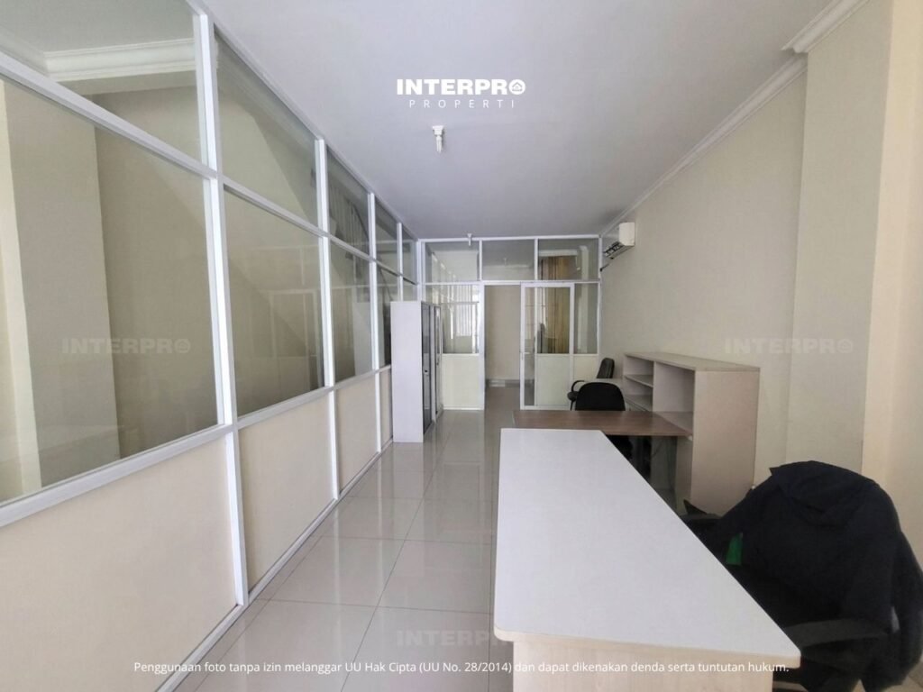 Ruko 4 Lantai Siap Pakai Dijual Greenlake City 67,5m2