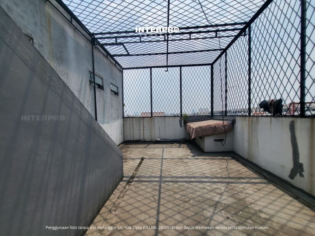 Ruko 4 Lantai Siap Pakai Dijual Greenlake City 67,5m2