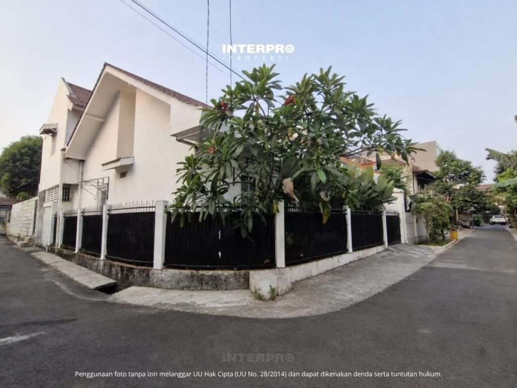 Rumah Dijual Kavling DKI Meruya 180m2